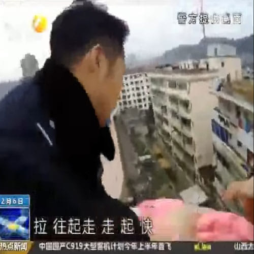 Man Saved His Wife From Suicide By Grabbing Her Ponytail