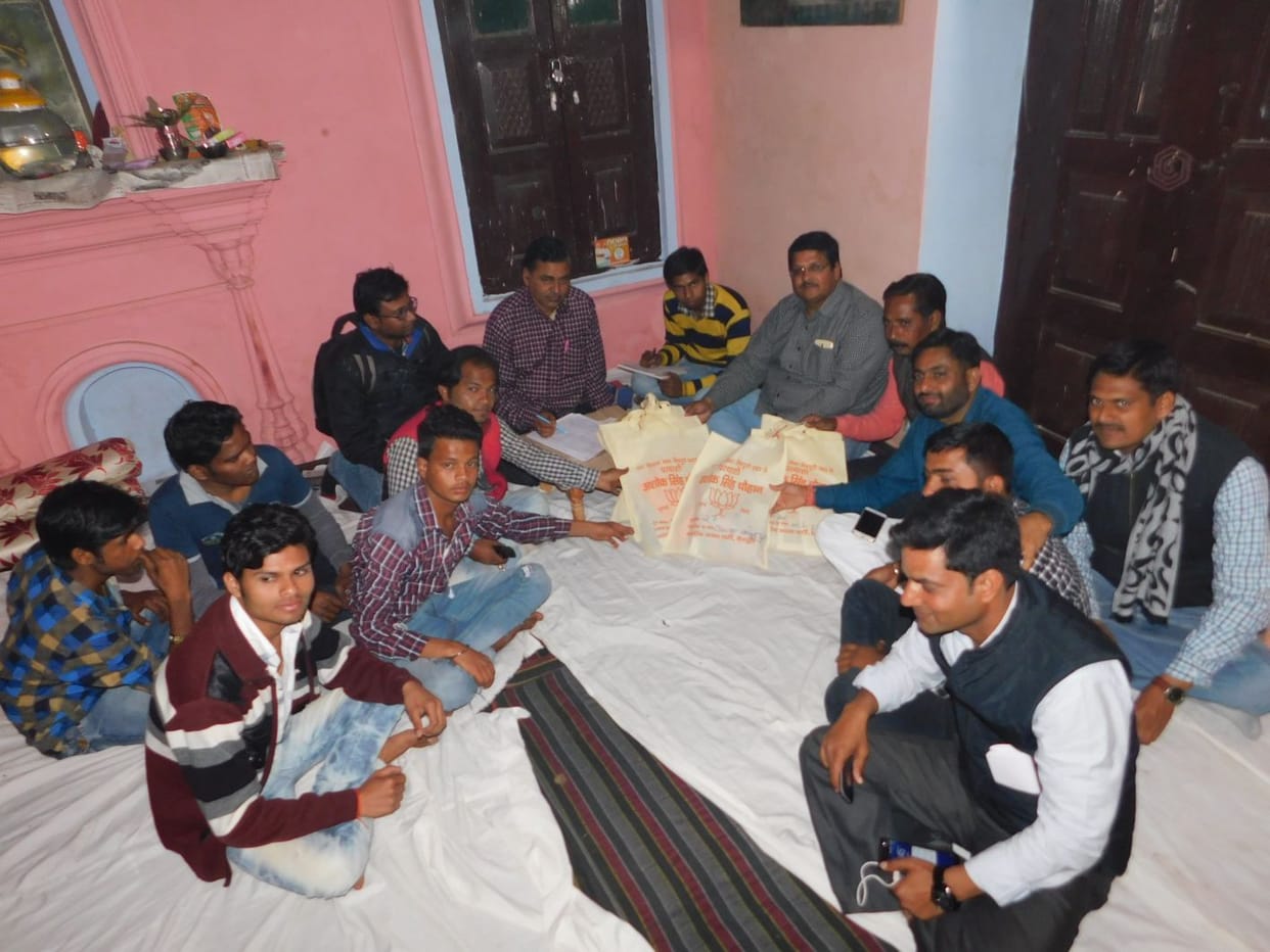 pratyaashiyon ke baad ab matadaata dikhaenge dam