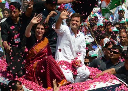 where missing Smriti Irani to UP elections?