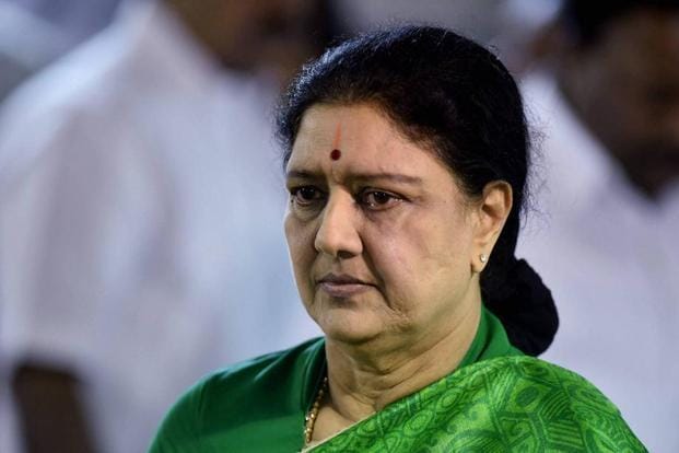 VK sasikala said to cops, I am not a thief