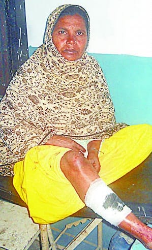 Conflict on children in conflict furnace, ten injured