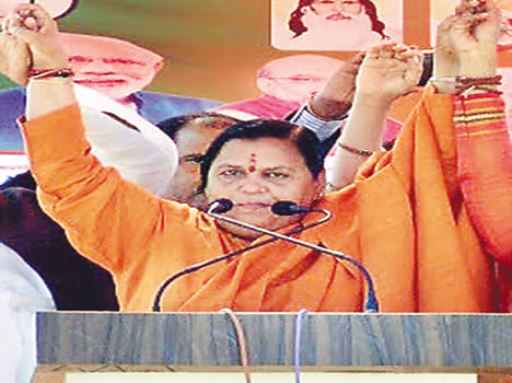 Uma Bharti were robbing people of the State parties,