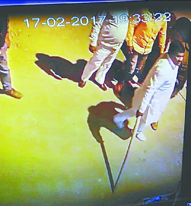 BSP leader beaten to toll personnel, case on seven