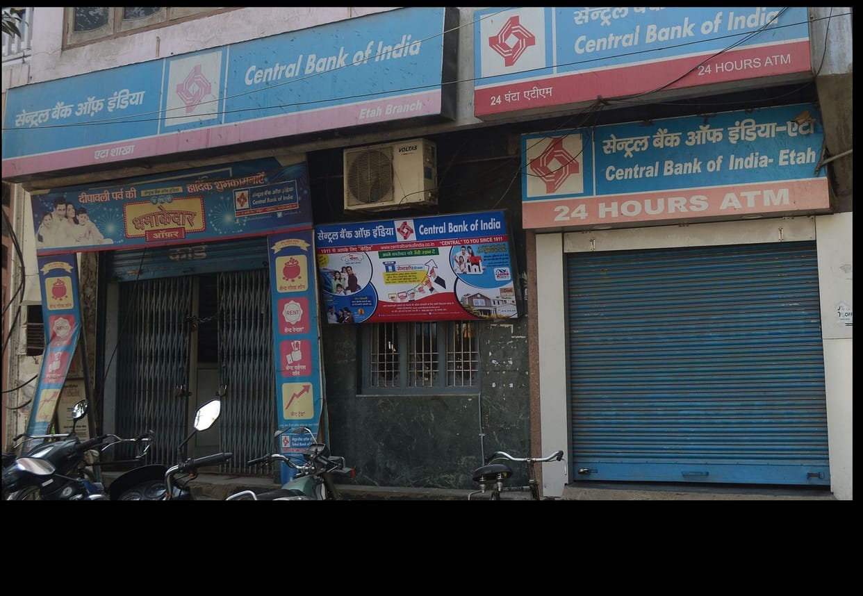 notabandee khatm, phir bhee bhatak rahe graahak
