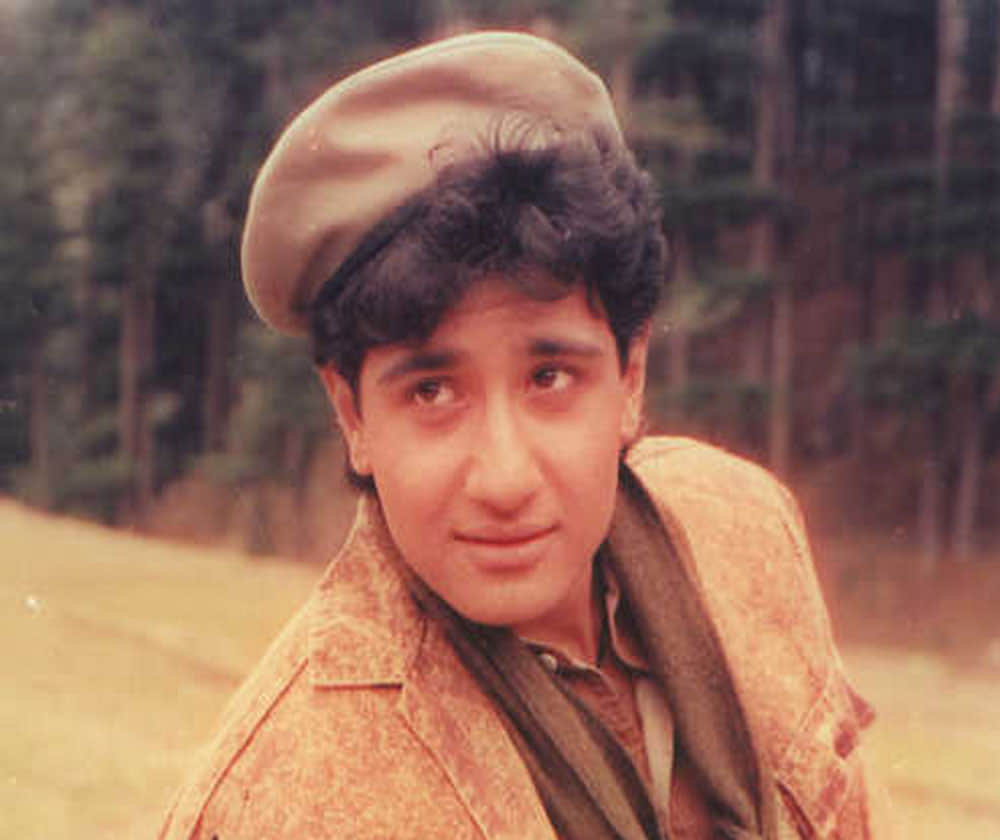Aamir Khan was the original choice for 'Saudagar' but got replaced by Vivek Mushran