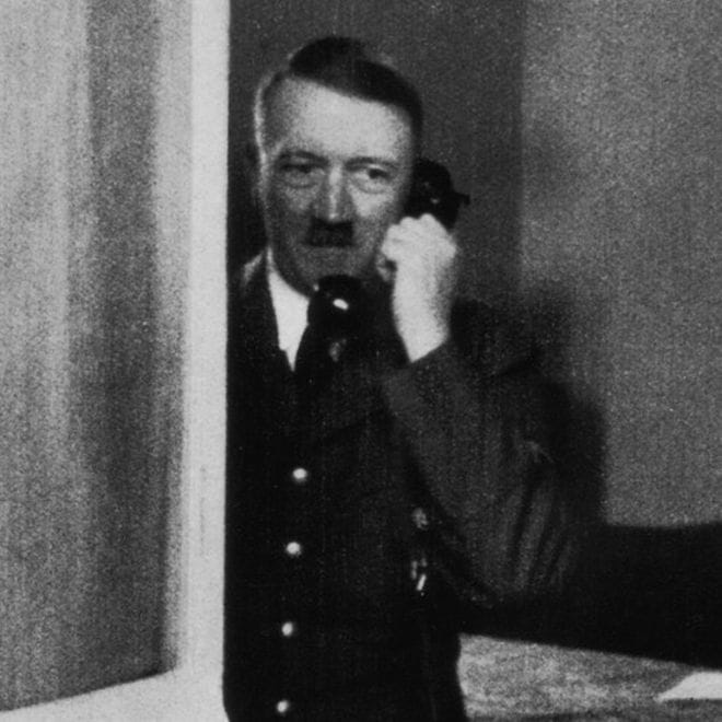 Hitler phone to be Auction in US
