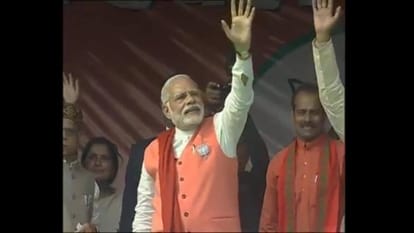 muslim family gives land for narendra modi rally