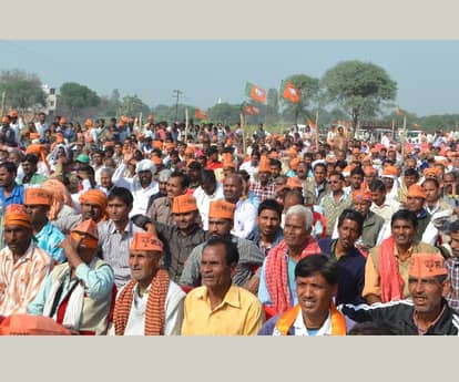priyanka gandhi rally in raebareli