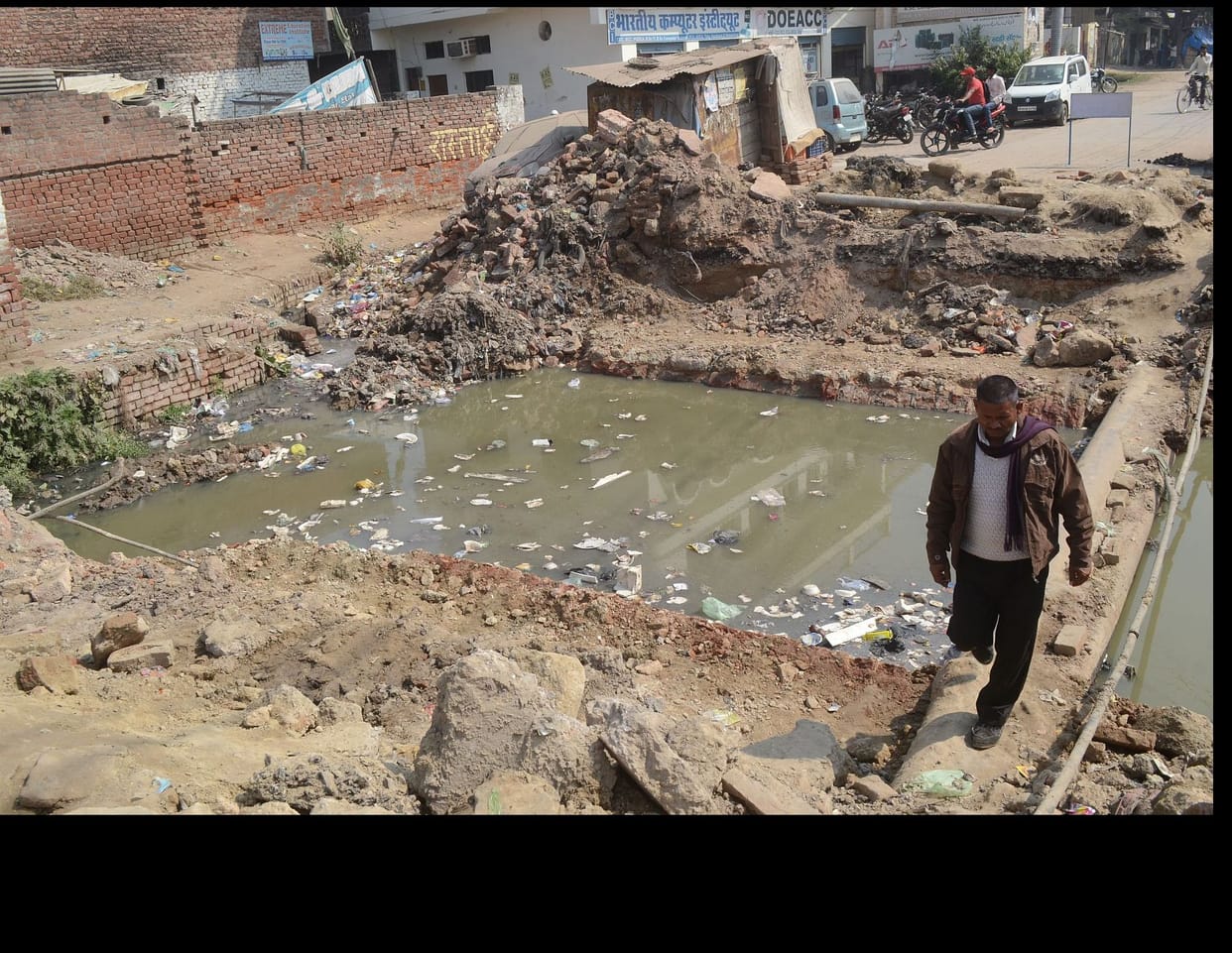 raahageeron ka chheena raasta, kaise milegee manjil