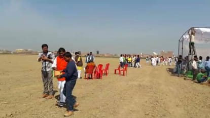 muslim family gives land for narendra modi rally