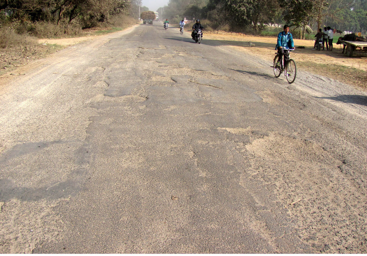 Bad roads, the stones will come across Kanvdiee