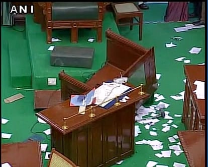Tamil Nadu Chief Minister has acquired the majority in the Assembly, 10 points