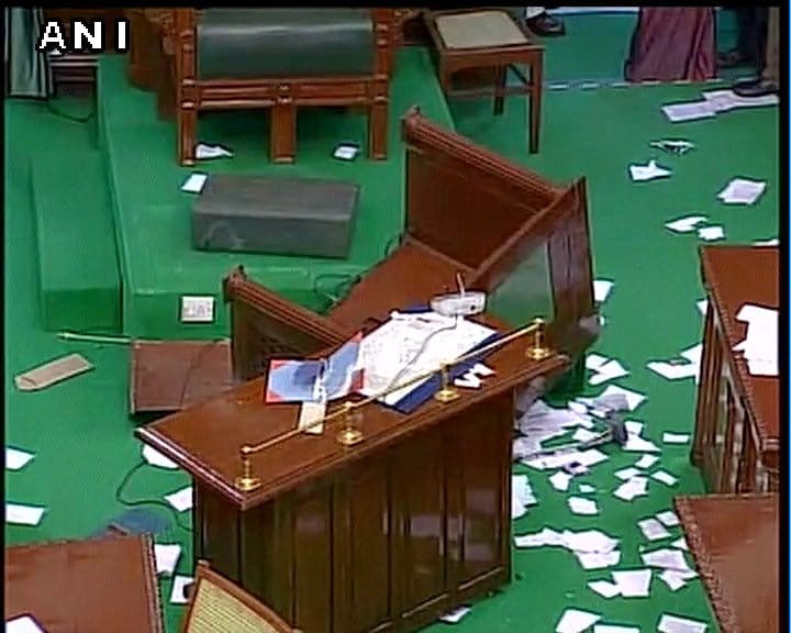  in history: five shameful incident in state assemblies