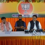  मीडिया सेंटर में आयोजित प्रेसवार्ता 
