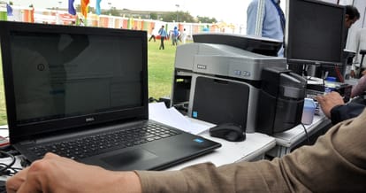 Digital money fair organised in panchkula, but server not foud