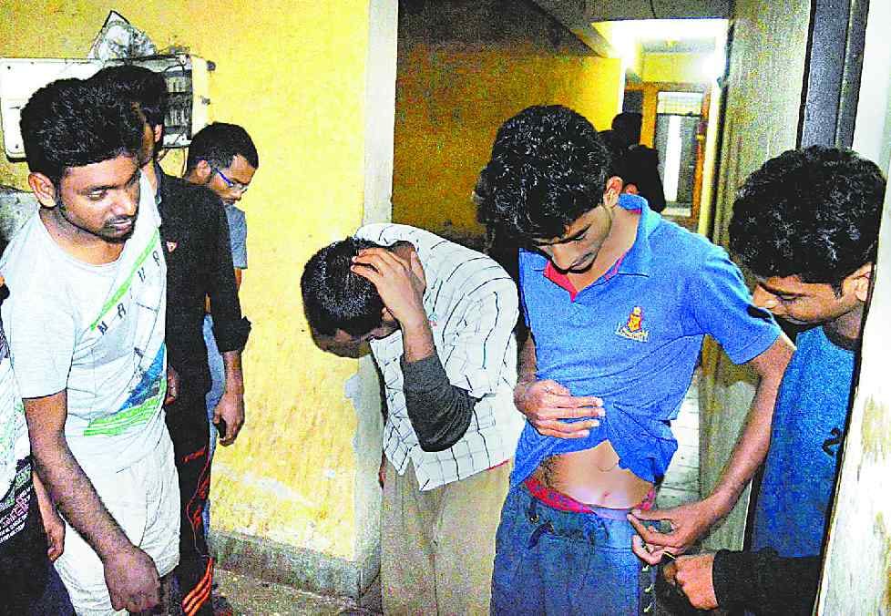 Truck drivers attacked in Students hostels 