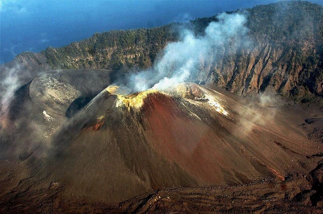 india's only volcano activ again, spewing smoke and lava