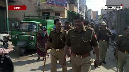 COMMUNAL FIGHT IN AGRA BETWEEN TWO COMMUNITIES