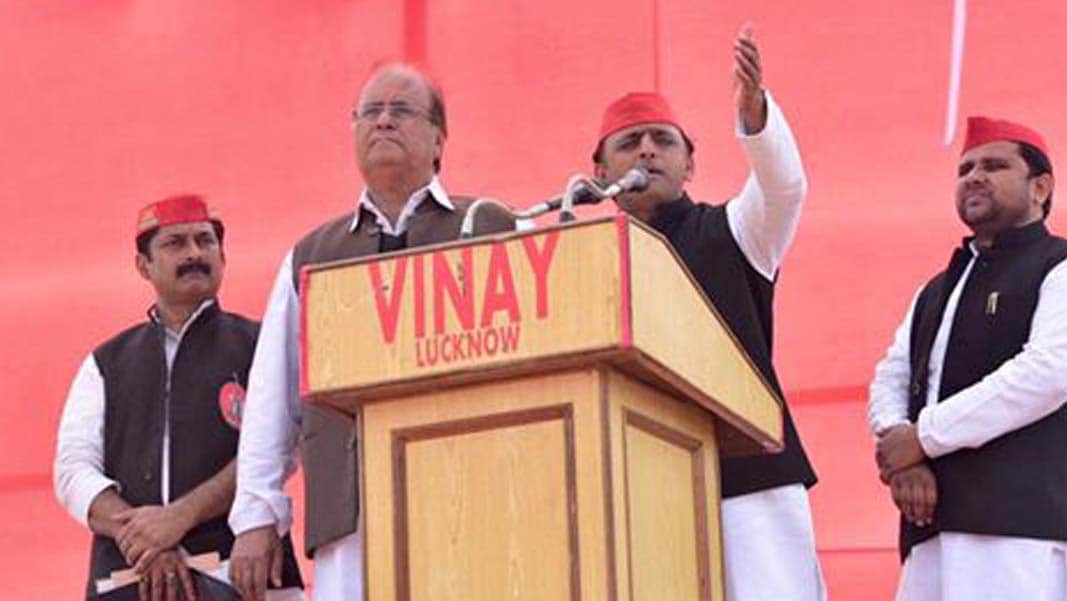 akhilesh statments against pm modi