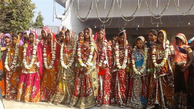 Hindu-Muslim girls married in the temple premises