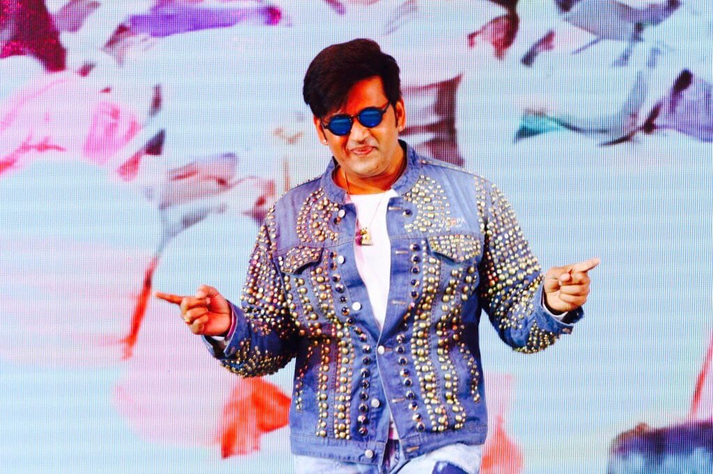 Fathers day Megastar Ravi Kishan become Male Prostitute , father saved