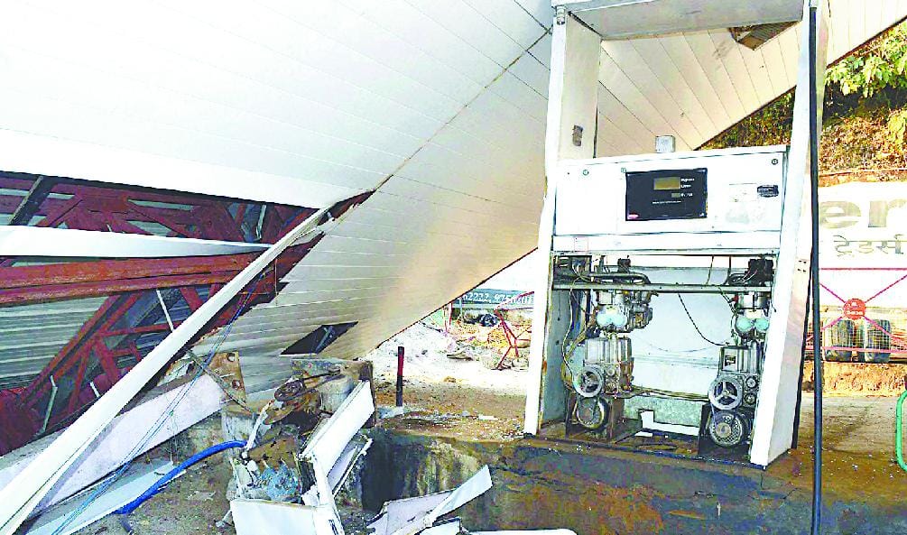Petrol pumps were damaged by debris during road construction