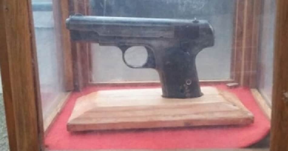 Martyr's Day, bhagat singh pistol displayed in hussainiwala border museum