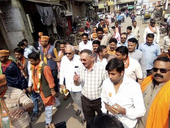 pm modi older brother som modi arrived varanasi