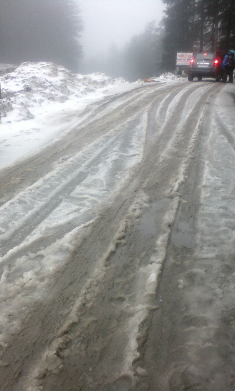  snowfall in khaziar and pangi 