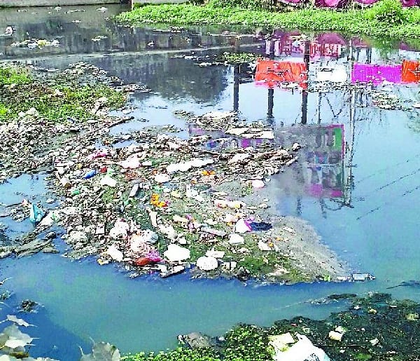 Baba Lal Das's Ganga is dirty