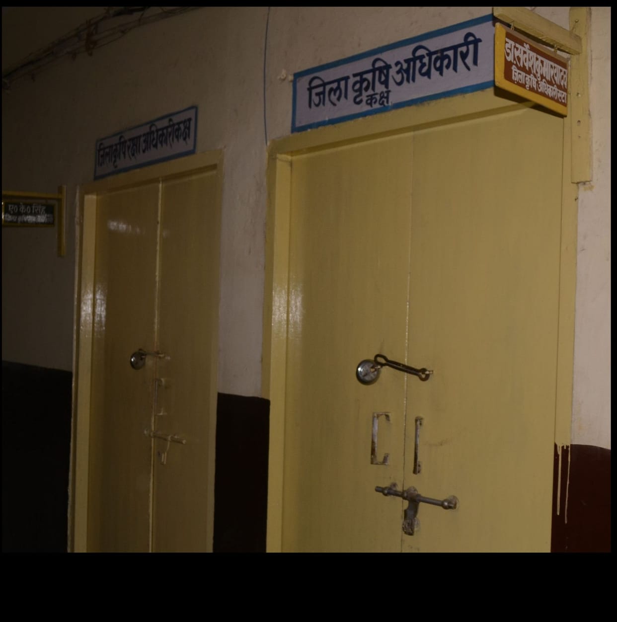 nahin utaree vikaas bhavan ke karmachaariyon kee chunaavee thakaan