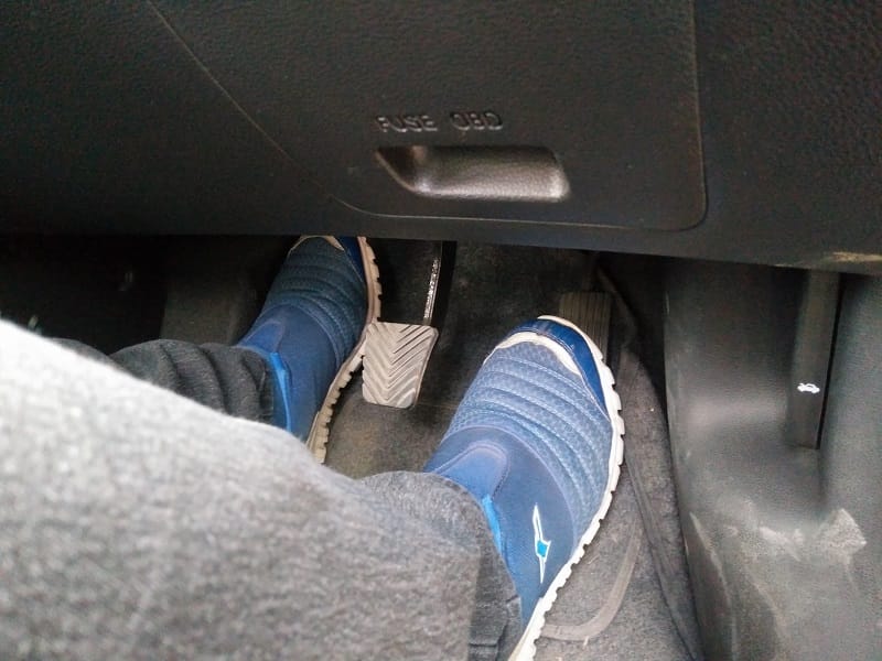5 Mistakes of the manual car driving