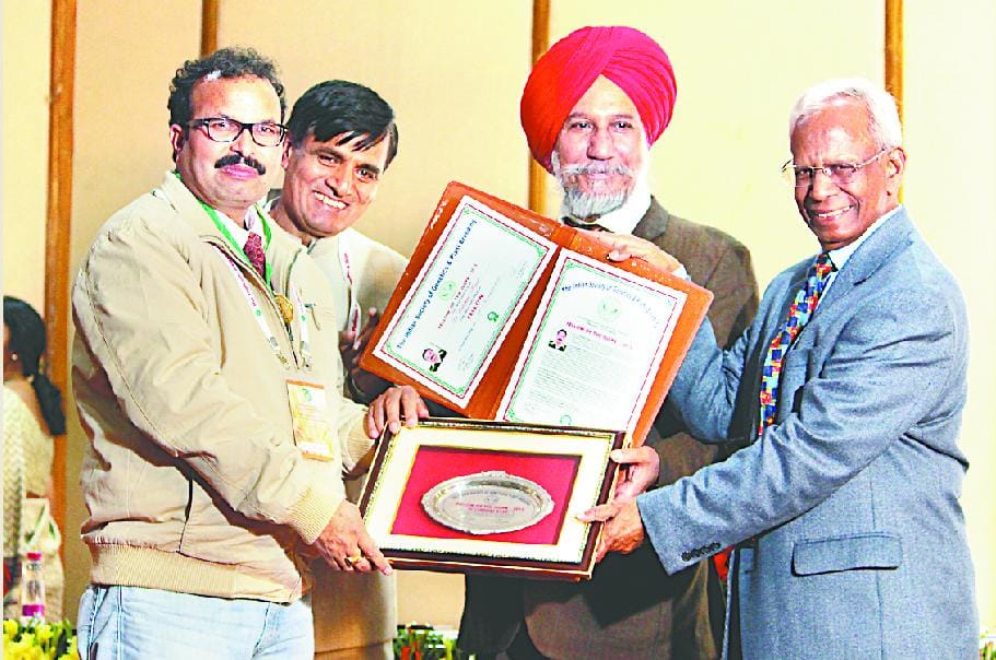 The scientist, Dr. Vipikes. Laxmikant the Fellow Award
