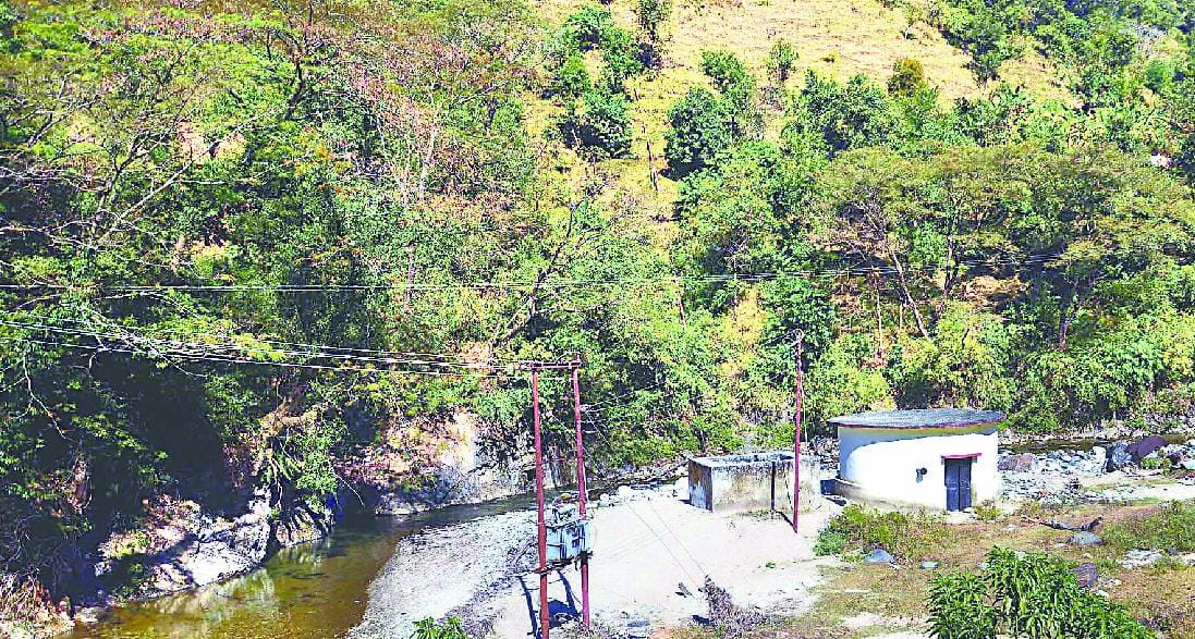 Fifteen million plan to run water in just one day