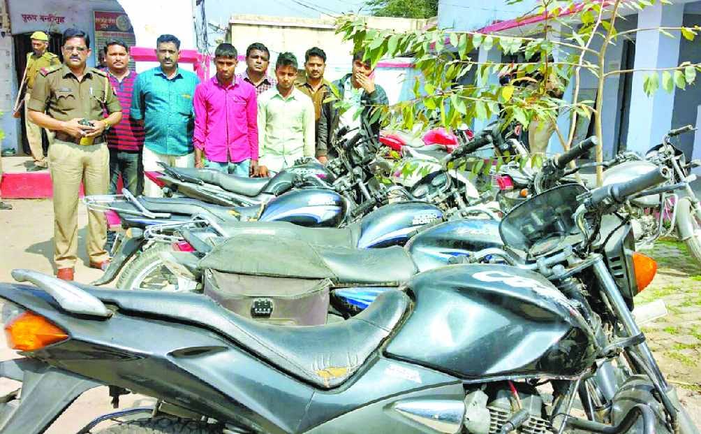 Arrested three henchmen of Vehicle theft gang