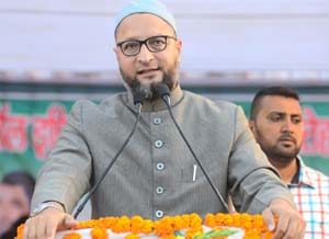 Modi cemeteries there, alive people's concern