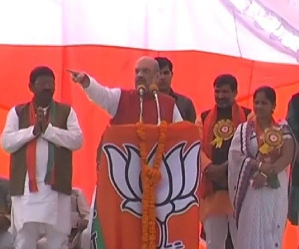 Amit shah targets akhilesh yadav in ambedkarnagar.