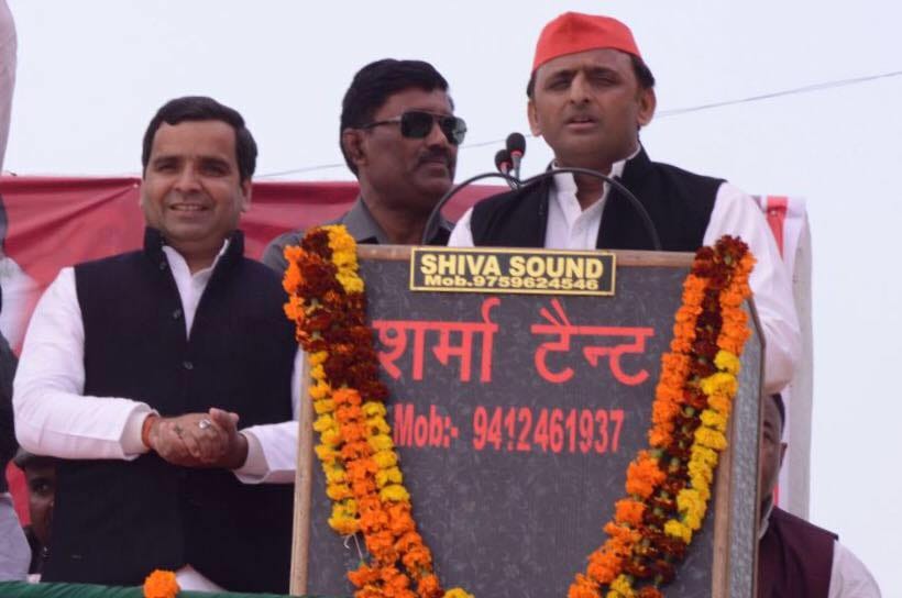 People of the city vote for change: Dharmendra