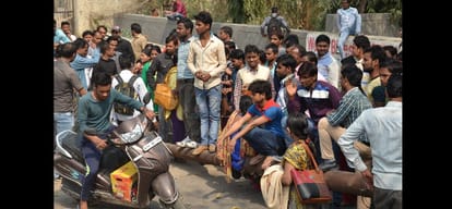 Garment company suddenly locking gate, built by female guards hostage personnel fiercely chaos again