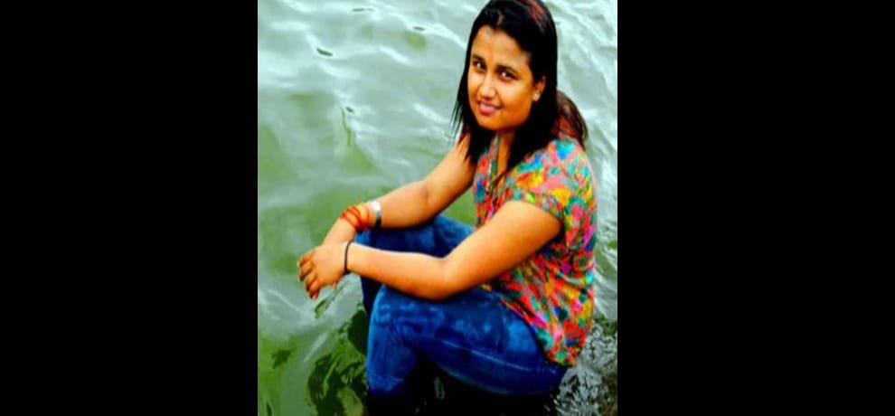 journalist pooja tiwari fall from building in 2016 