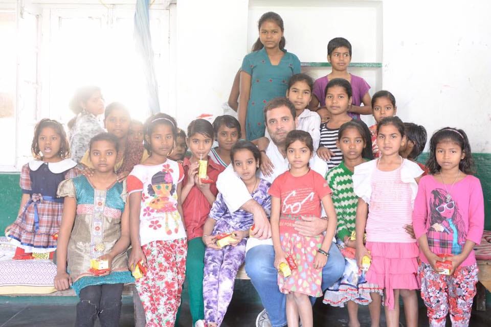 rahul gandhi at the Children's National Institute at Swaraj Bhawan 