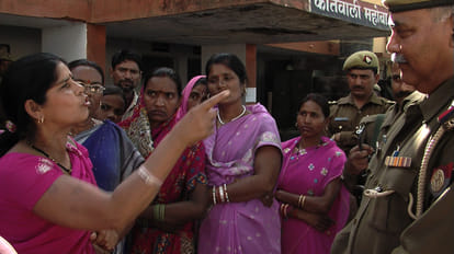 sampat pal leader of gulabi gang
