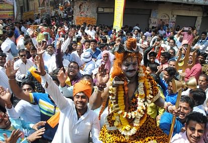 महाशिवरात्रि पर बनारस में शिव बरात