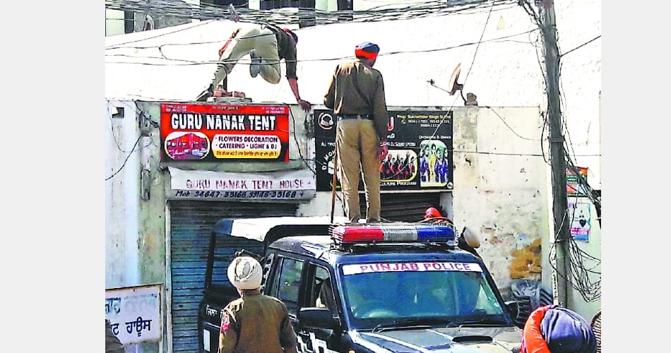 Threw stones on police in ferozpur punjab, 