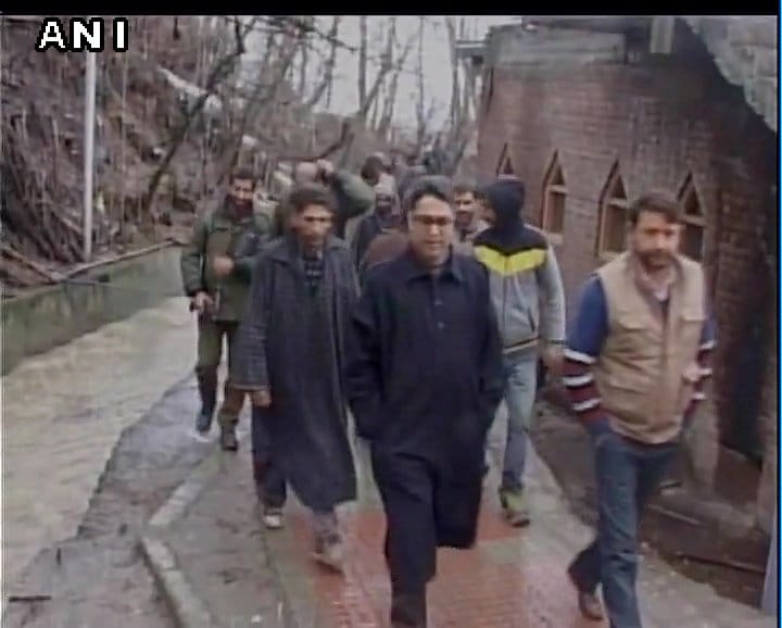 BJP Kashmir unit counselling youths against stone pelting in the valley