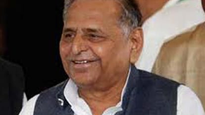  Political indications after Mulayam specch in mainpuri.