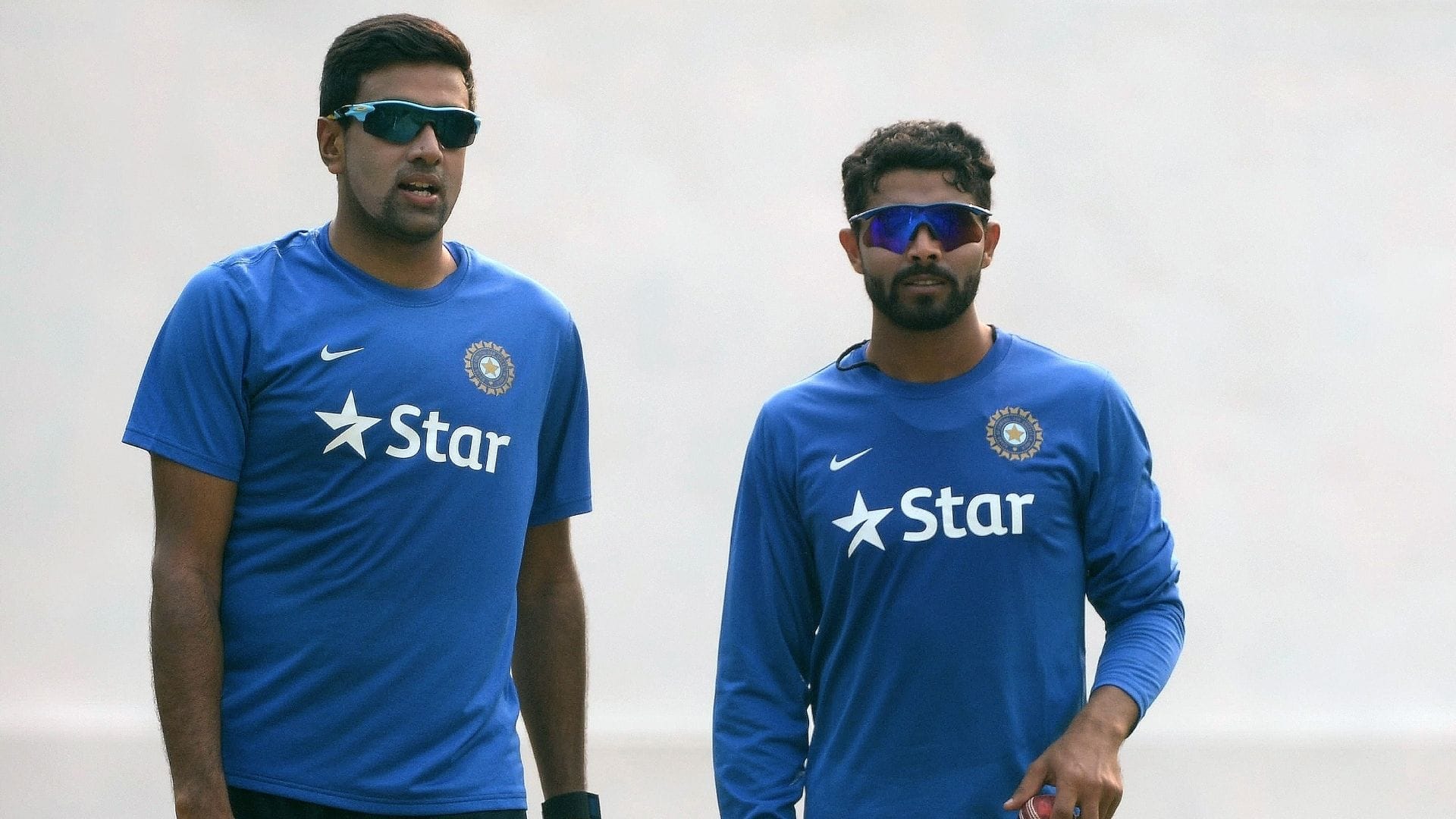 Challenges Face by Virat Kohli in Selectiing Playing Indian Cricket  Team and 