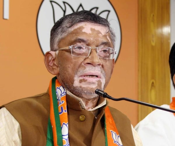 santosh gangwar in Lucknow.
