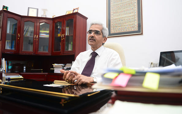 No plans to introduce 1000 notes tweets Secretary Economic Affairs Shaktikant Das