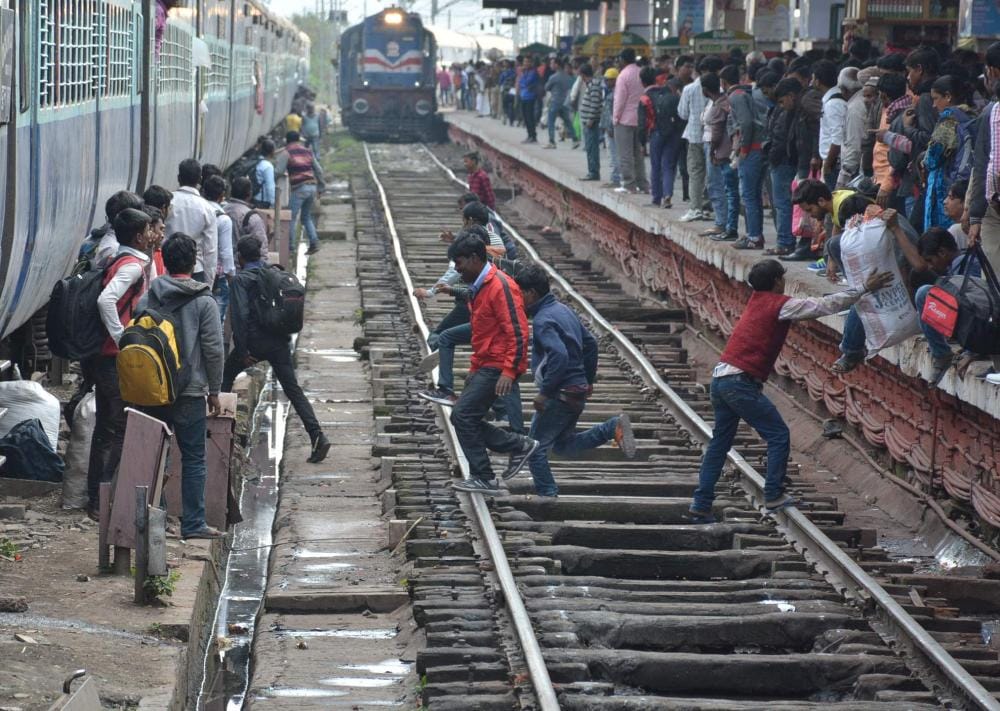 Kasganj five platforms Bareilly will train